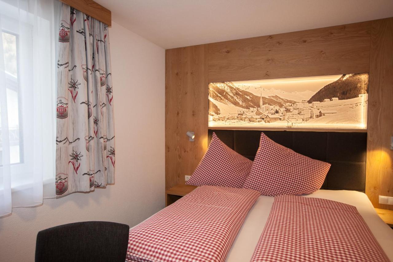 Bed and Breakfast Haus Kuechelspitz Ischgl Zewnętrze zdjęcie