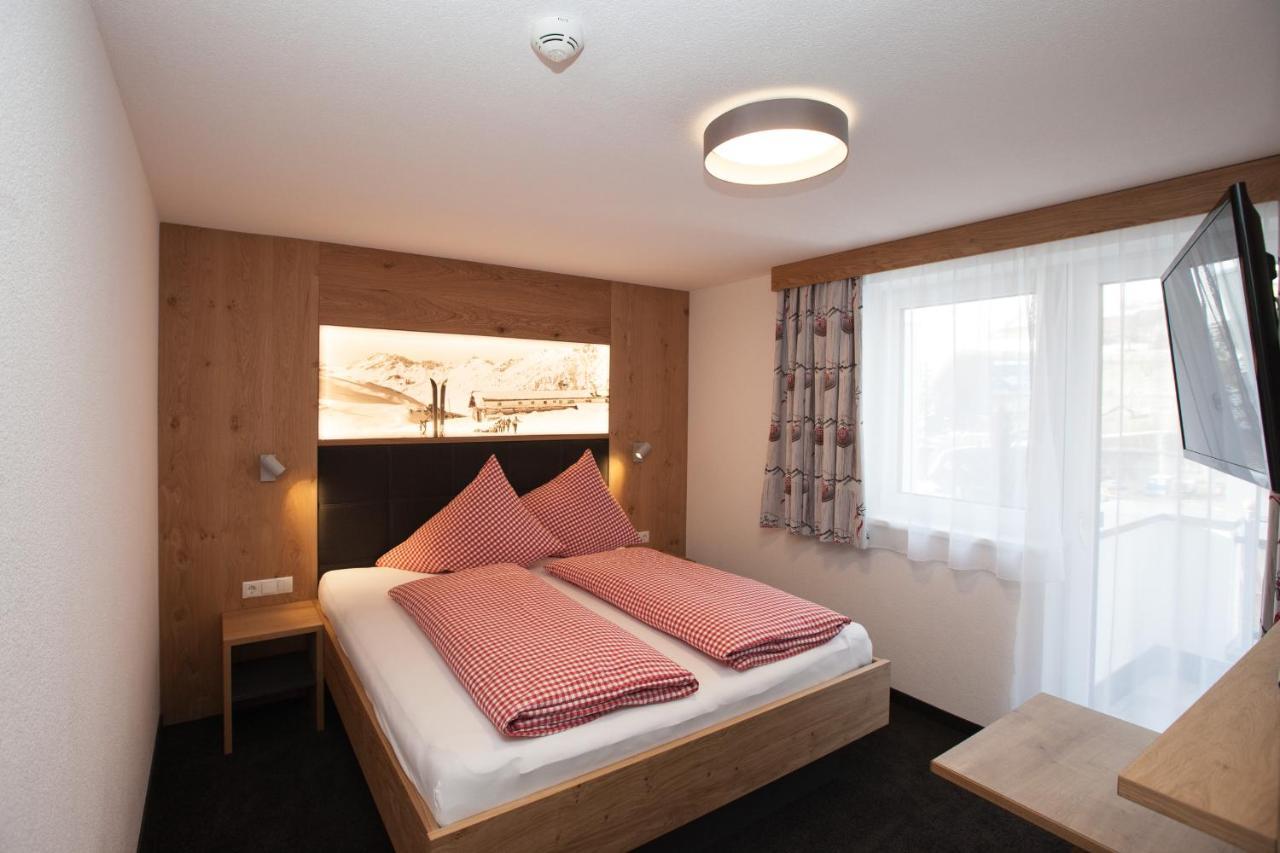 Bed and Breakfast Haus Kuechelspitz Ischgl Zewnętrze zdjęcie